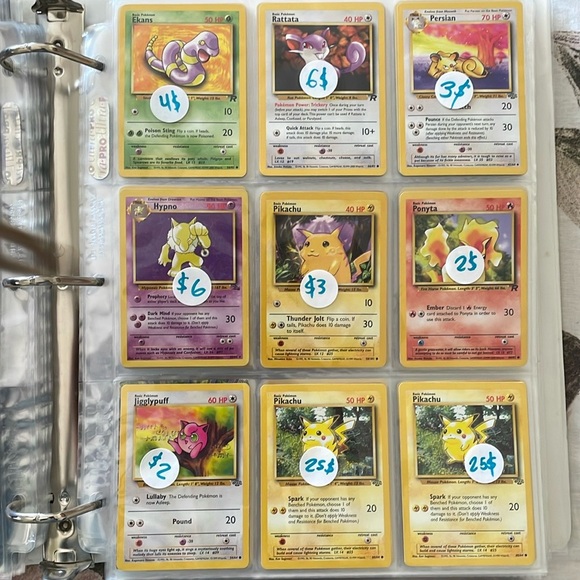 Pokémon Collection - Picture 4 of 10
